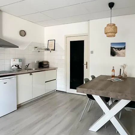 Holiday home Duinroos By Droomvilla *