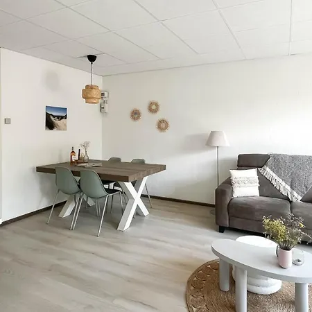 Holiday home Duinroos By Droomvilla Schoorl